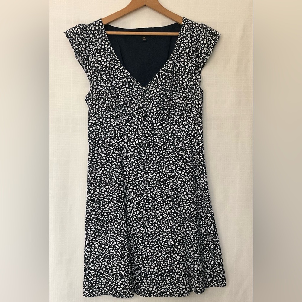 Banana Republic Navy and White Floral Midi Dress